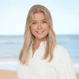 Mackenzie Wood - Real Estate Agent From - PRD Burleigh Heads -   