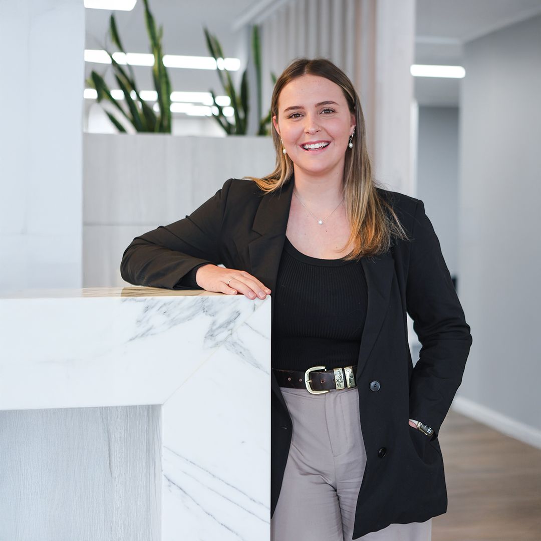 Mackenzie Andriske - Real Estate Agent