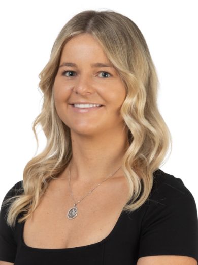 Maddison Neville - Real Estate Agent at Moncrieff Realty - Attadale