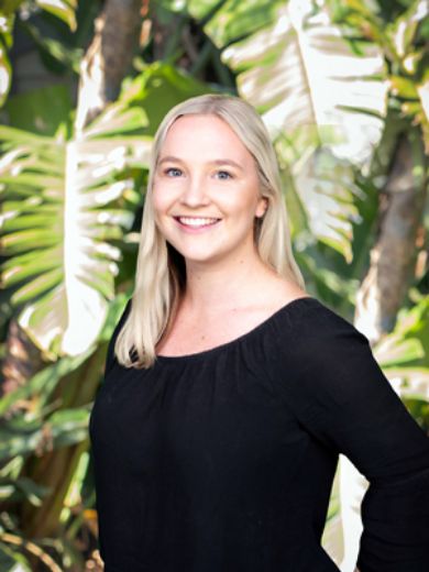 Maddy Johnson - Real Estate Agent at First National Real Estate Neilson Partners - Pakenham