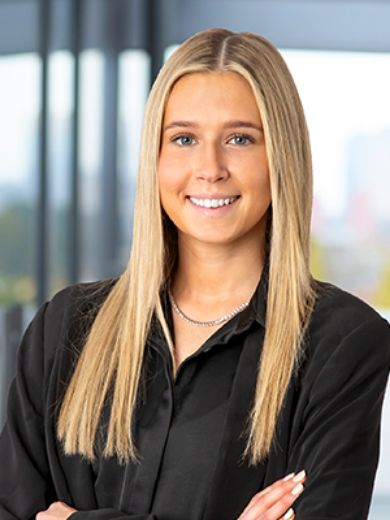 Madison Knox - Real Estate Agent at Woodards - Carlton