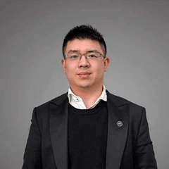 Phoenix Zhang Real Estate Agent