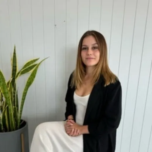Emma Clarke - Real Estate Agent at JASREAL PTY LTD - Swansea