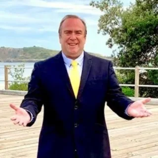 Andrew Dykes - Real Estate Agent