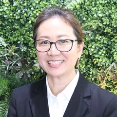 Yueming Hannah Zhou Real Estate Agent