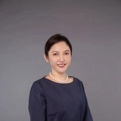 Monica Zhang Real Estate Agent