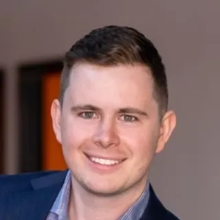 Mitchel Currie - Real Estate Agent