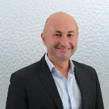George  Vourlas - Real Estate Agent From - Robert R Andrew - Campsie