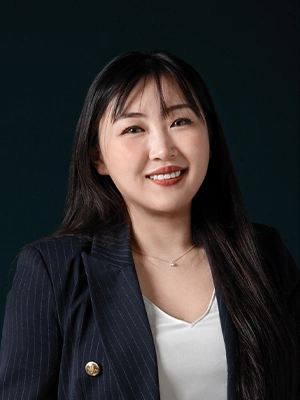 Tina Jin - Real Estate Agent