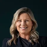 Renee Hewstone - Real Estate Agent From - Marshall White - Stonnington