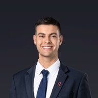 Sabastian Land - Real Estate Agent