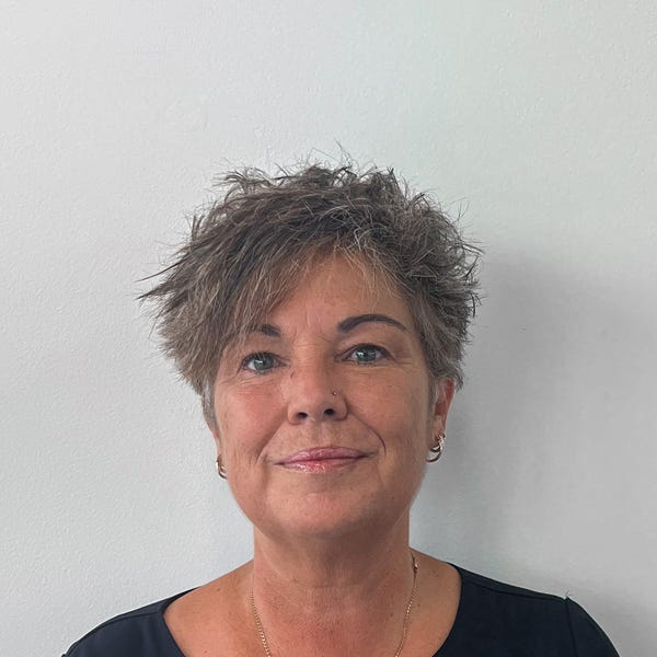 Tracey  Fender - Real Estate Agent