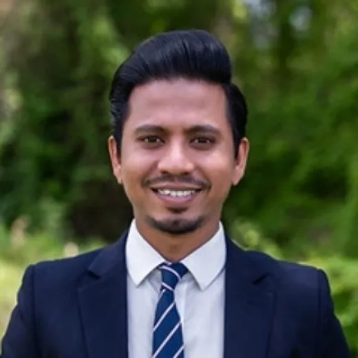 Hakim Noor - Real Estate Agent at Century 21 Property Care, Glenfield