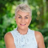 Janine Redwood - Real Estate Agent From - @realty - National Head Office Australia