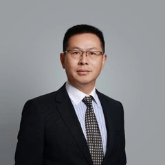 Hunter Liu Real Estate Agent