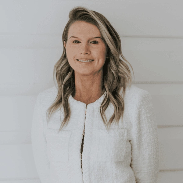 Jenny Robb - Real Estate Agent