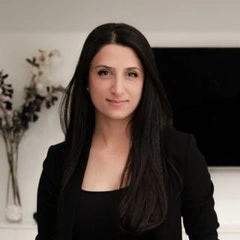 Maria Anoo Real Estate Agent