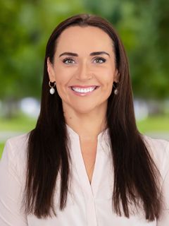 Tenille Liebelt - Real Estate Agent