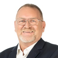 Peter de Jonge - Real Estate Agent
