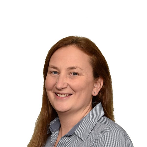 Chrissie McMahon - Real Estate Agent