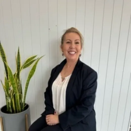 Donna McIver - Real Estate Agent at JASREAL PTY LTD - Swansea