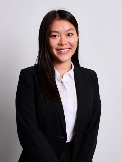Mandy Li - Real Estate Agent at OMG Properties - Sydney