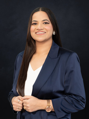 Mandy Sandhu Real Estate Agent