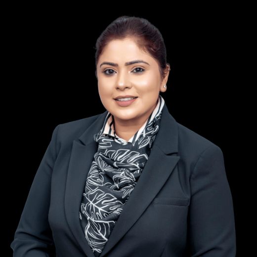 Manjot Kaur Molri - Real Estate Agent at Diamond Estate Agents