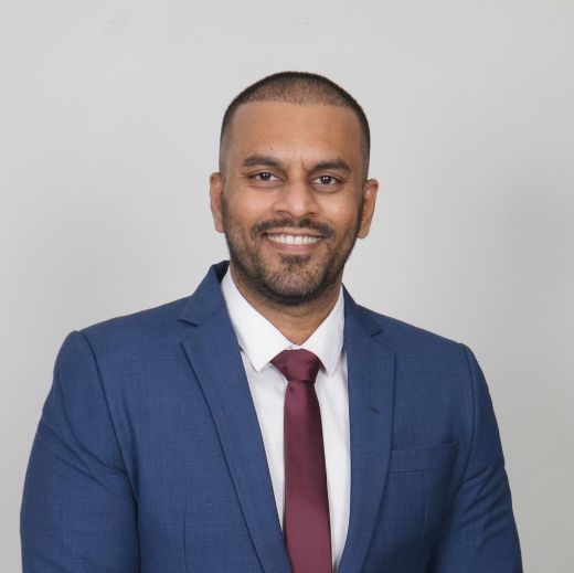 Manoj Yatigammana - Real Estate Agent at YES Real Estate Australia - MOUNT WAVERLEY