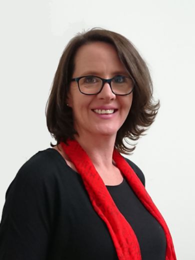 Maree Malloy - Real Estate Agent at Alex Scott & Staff - Cowes