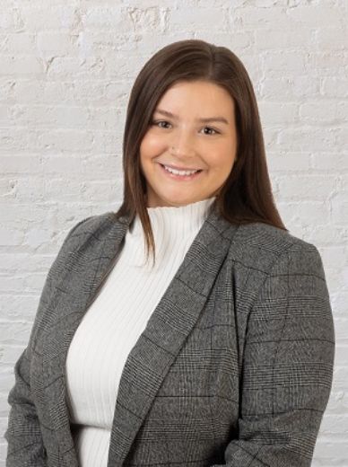 Maria Glebova - Real Estate Agent at Edison McGrath