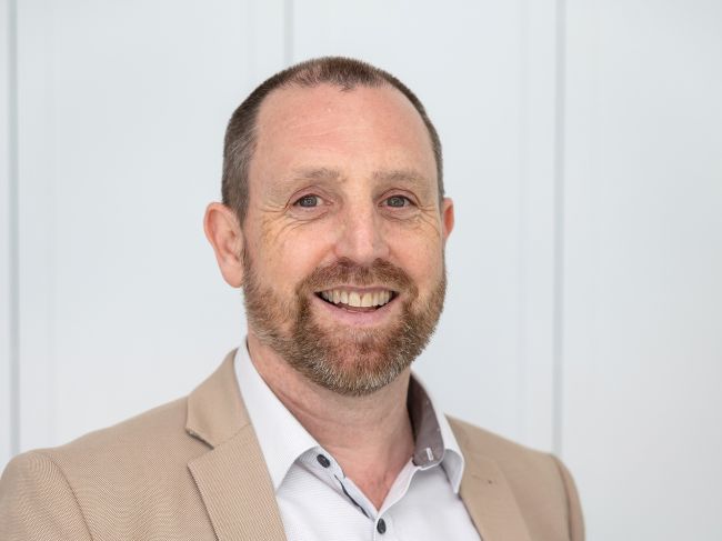 Mark Roberts - Real Estate Agent