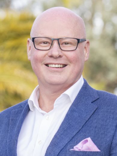 Martin Froese - Real Estate Agent at Barry Plant Manningham