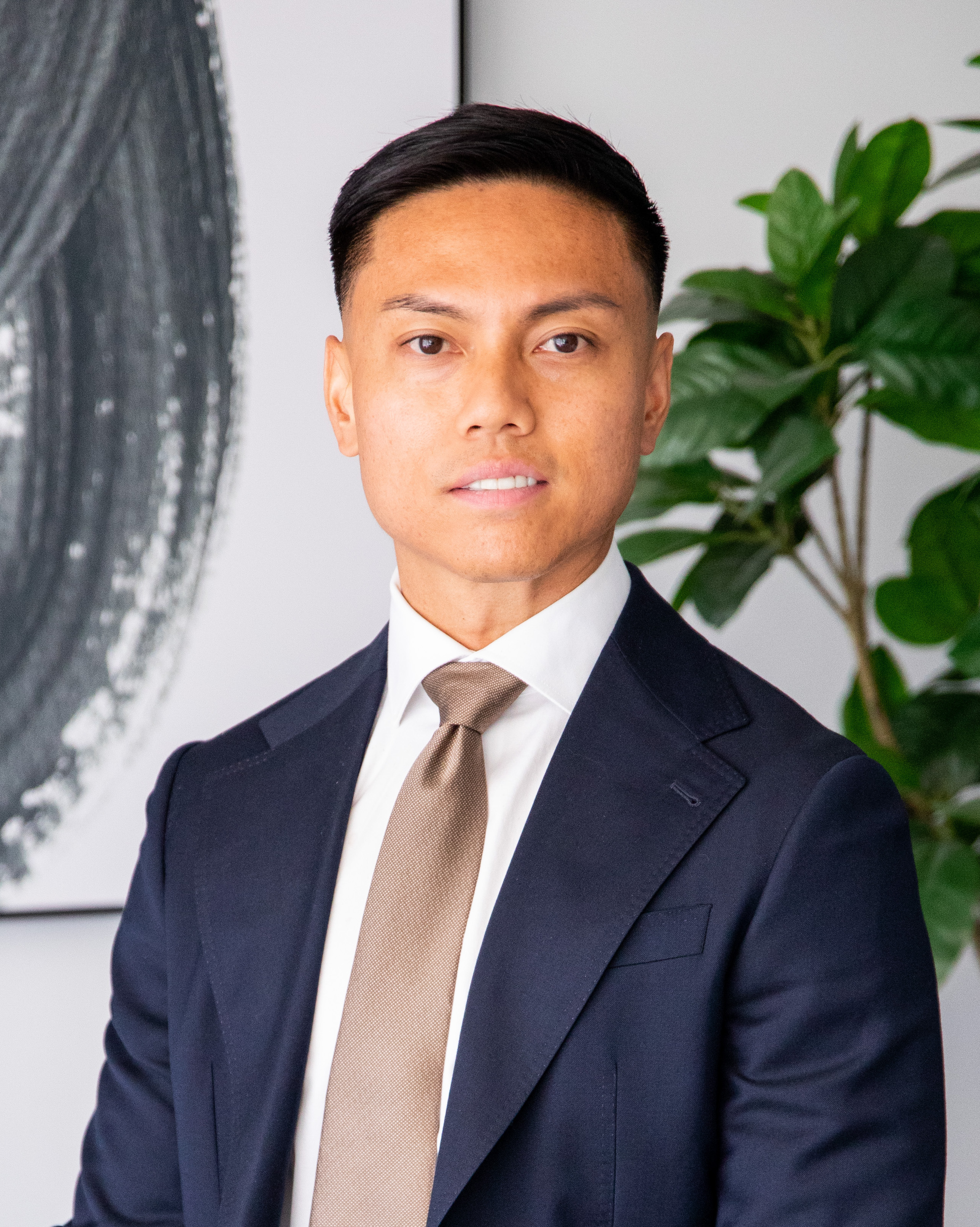 Marvin Dayupay Real Estate Agent