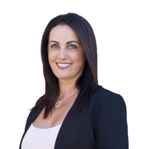 Mary de Andrade - Real Estate Agent at Edge Real Estate - Pearce