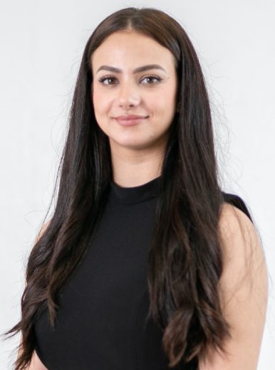 Mary  El Khoury - Real Estate Agent at Oxford Agency