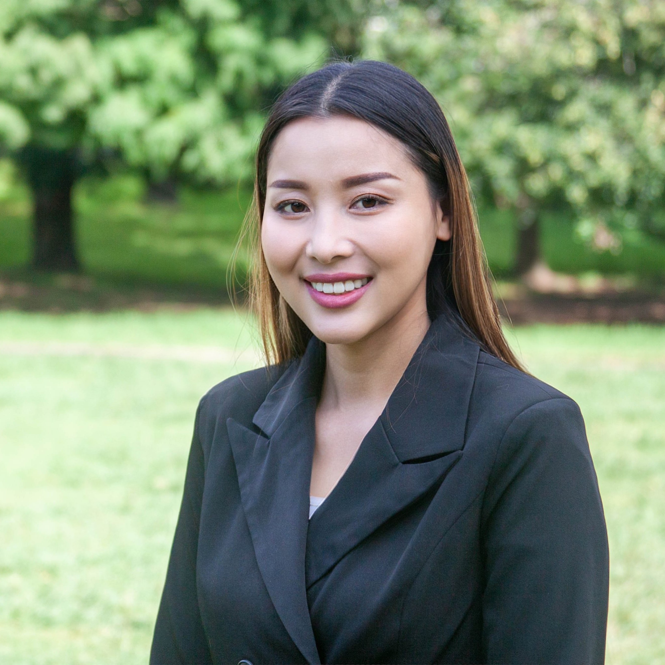 Mary Saeyang Real Estate Agent