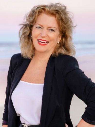 Mary Tatton - Real Estate Agent at Main Beach Property Sales