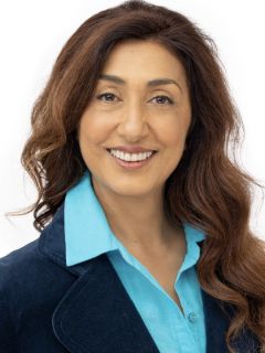 Marya Stylli - Real Estate Agent