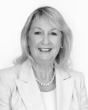 Mashelle Jones - Real Estate Agent From - Queensland Sotheby's International Realty - MAIN BEACH