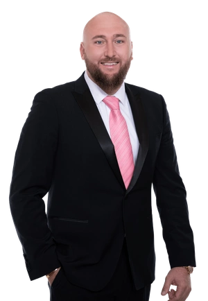 Max Johnston - Real Estate Agent