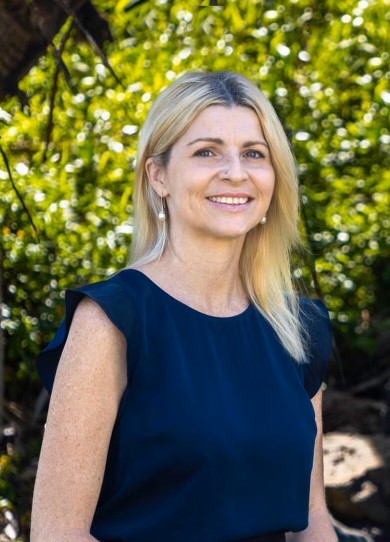 Megan Bowker - Real Estate Agent
