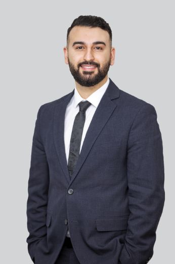 Mehmet Cevik - Real Estate Agent at CSquare - CRAIGIEBURN