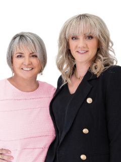 Mel McCurry & Emma Borinelli - Real Estate Agent Mel McCurry & Emma Borinelli - Real Estate Agent