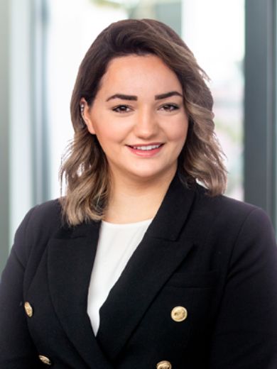 Mercedes Antonopoulos - Real Estate Agent at Woodards - Northcote