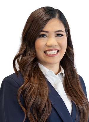 Mia Nguyen Real Estate Agent