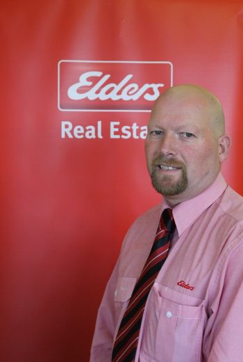 Michael Lind - Real Estate Agent at Elders Real Estate - KEITH