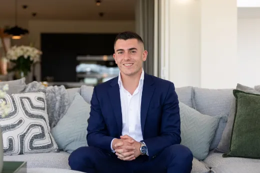 Michael Barbuto - Real Estate Agent at Barry Plant - Point Cook