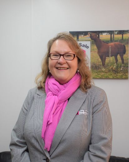 Michelle Stanley - Real Estate Agent at Sue Ross Real Estate - Guyra