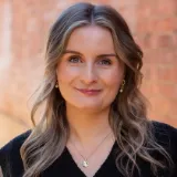 Mikayla Kinder - Real Estate Agent From - Raine & Horne - Wagga Wagga